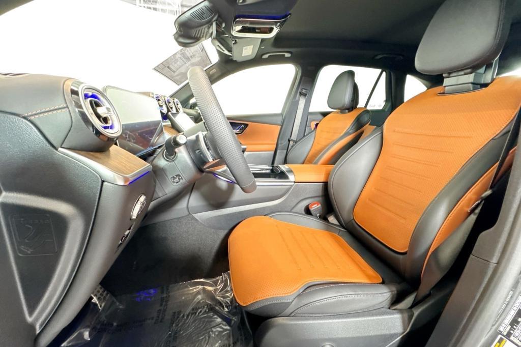 new 2026 Mercedes-Benz GLC 300 car, priced at $62,755