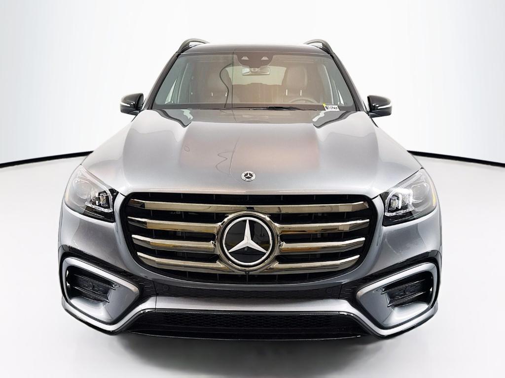 new 2025 Mercedes-Benz GLS 450 car, priced at $99,250