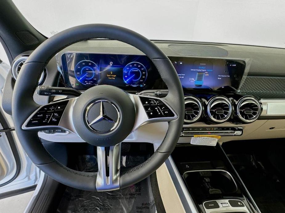 new 2024 Mercedes-Benz EQB 350 car, priced at $63,395