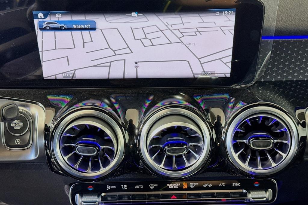 new 2025 Mercedes-Benz GLB 250 car, priced at $50,270
