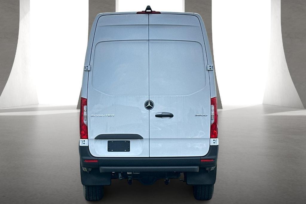 new 2024 Mercedes-Benz Sprinter 3500 car, priced at $66,221