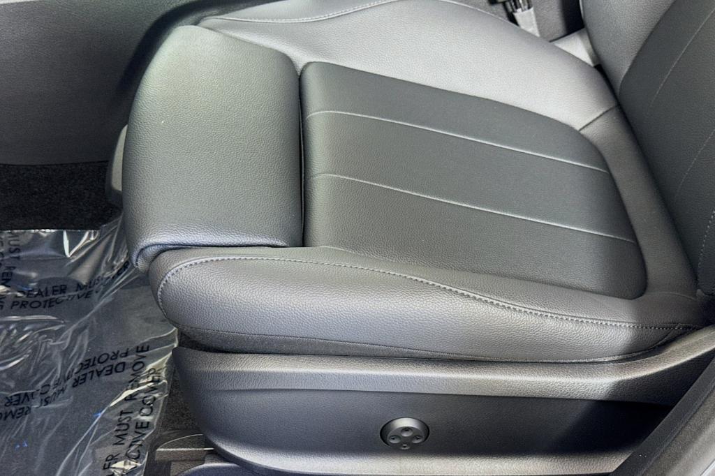 new 2024 Mercedes-Benz EQB 300 car, priced at $63,565