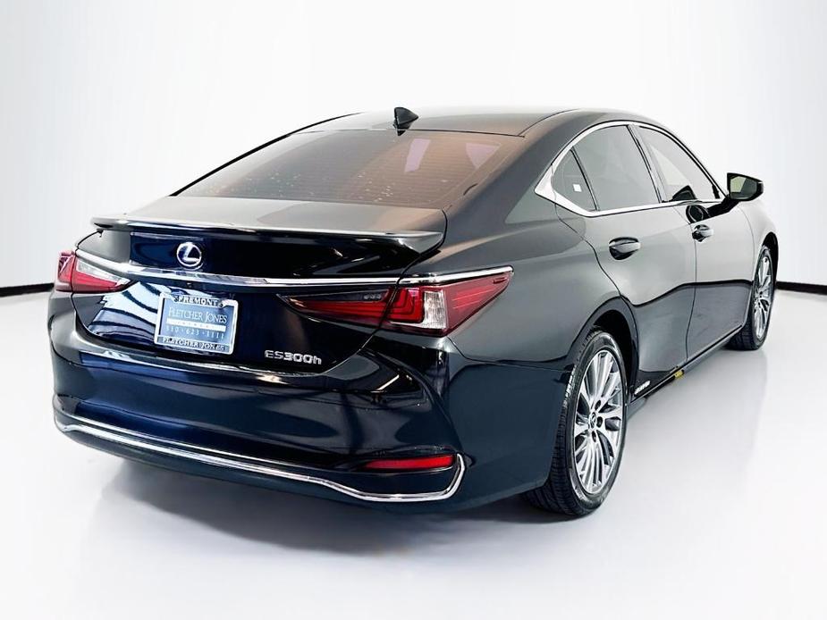 used 2020 Lexus ES 300h car, priced at $35,854