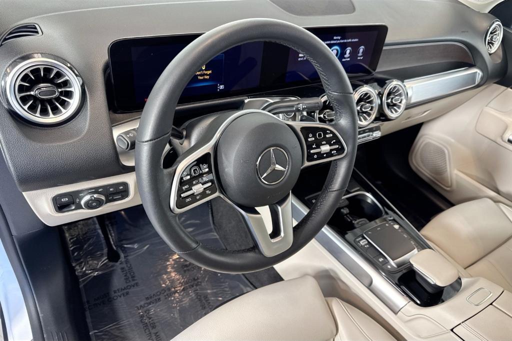 used 2023 Mercedes-Benz GLB 250 car, priced at $34,994