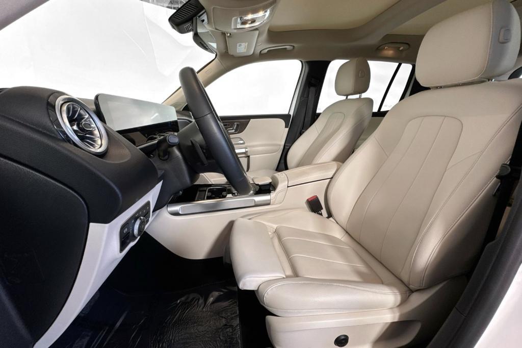 used 2023 Mercedes-Benz GLB 250 car, priced at $34,994