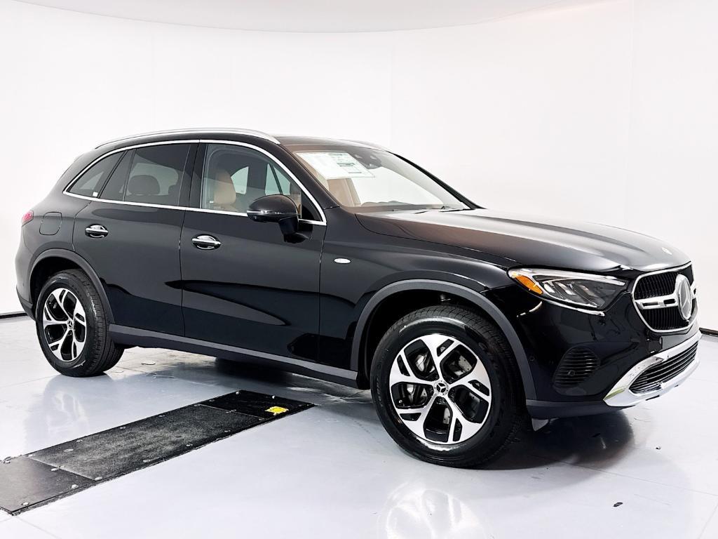 new 2025 Mercedes-Benz GLC 350e car, priced at $67,975