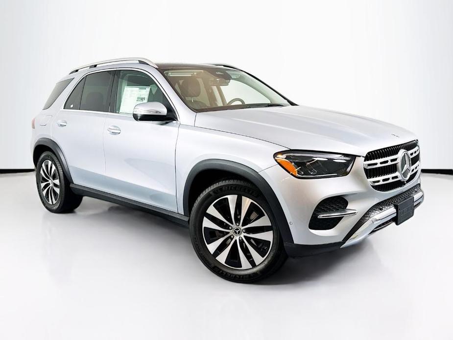 new 2024 Mercedes-Benz GLE 350 car, priced at $68,460