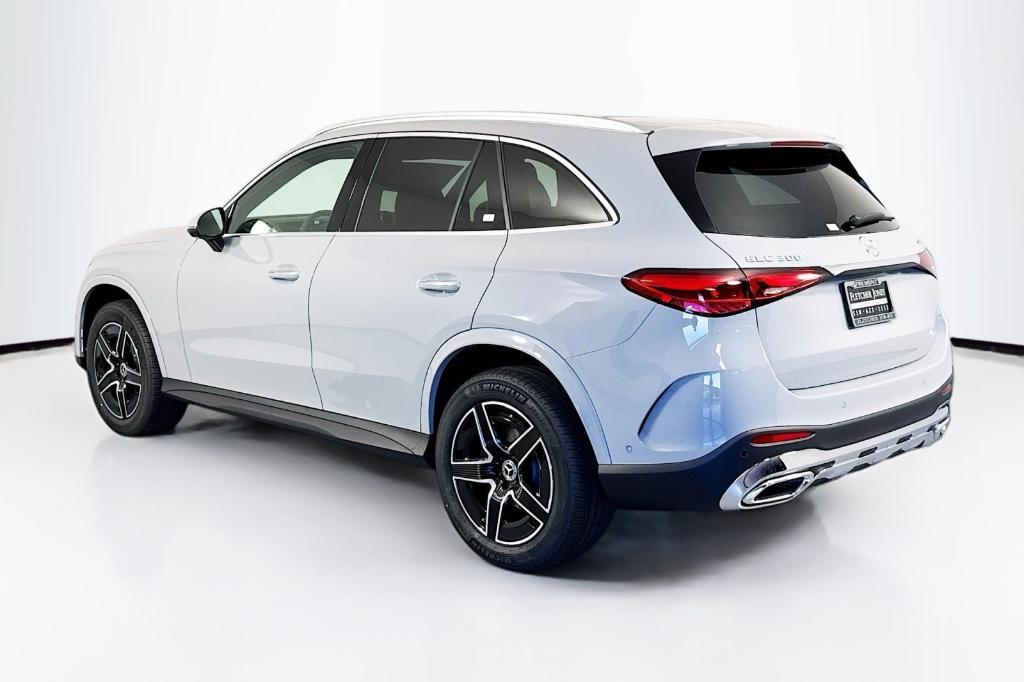 new 2025 Mercedes-Benz GLC 300 car, priced at $64,825