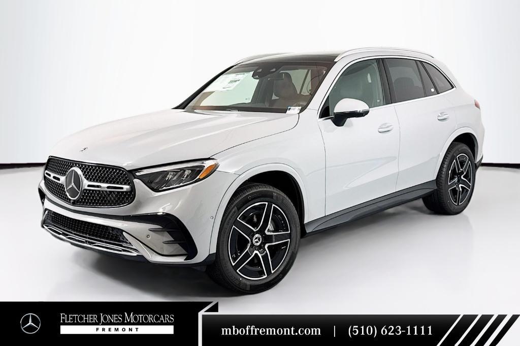 new 2025 Mercedes-Benz GLC 300 car, priced at $64,825