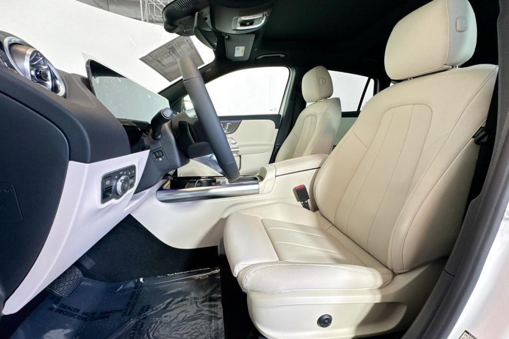 new 2026 Mercedes-Benz GLA 250 car, priced at $50,140