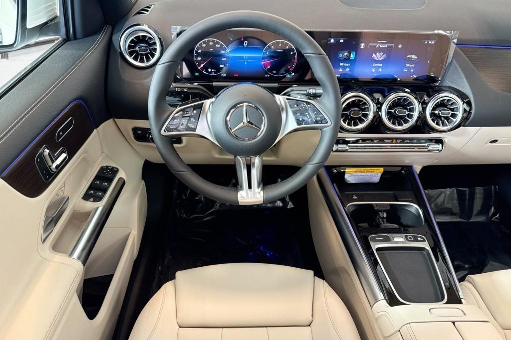 new 2026 Mercedes-Benz GLA 250 car, priced at $50,140