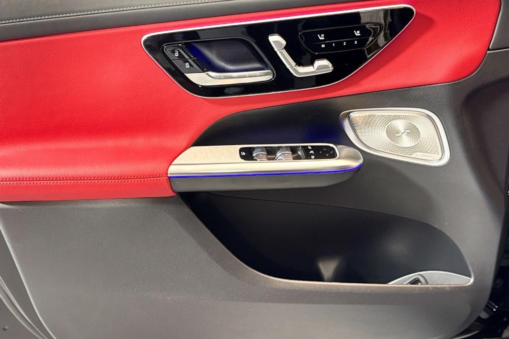 new 2026 Mercedes-Benz GLC 300 car, priced at $64,925