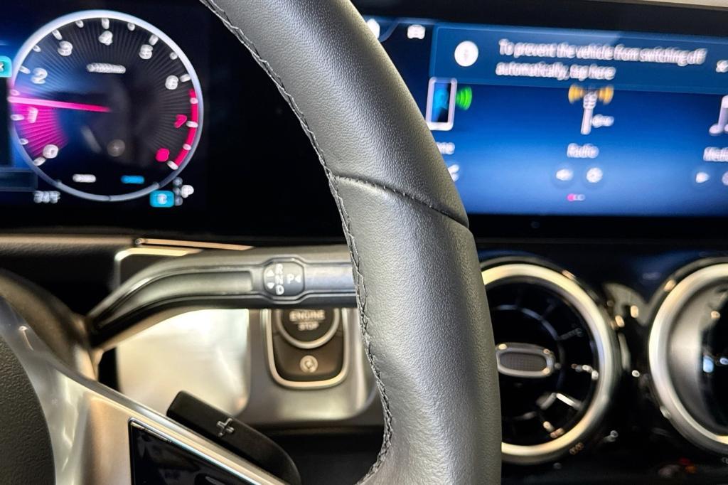 new 2025 Mercedes-Benz GLB 250 car, priced at $44,550