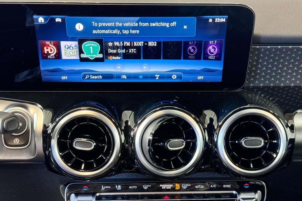 new 2025 Mercedes-Benz GLB 250 car, priced at $44,550