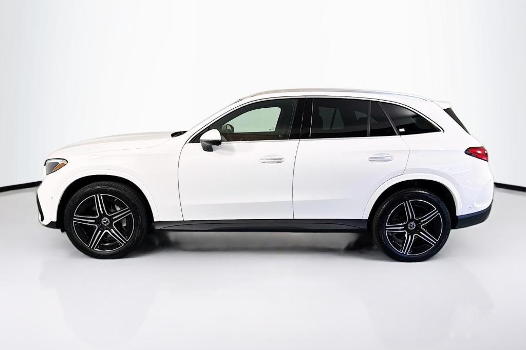 new 2025 Mercedes-Benz GLC 300 car, priced at $57,135