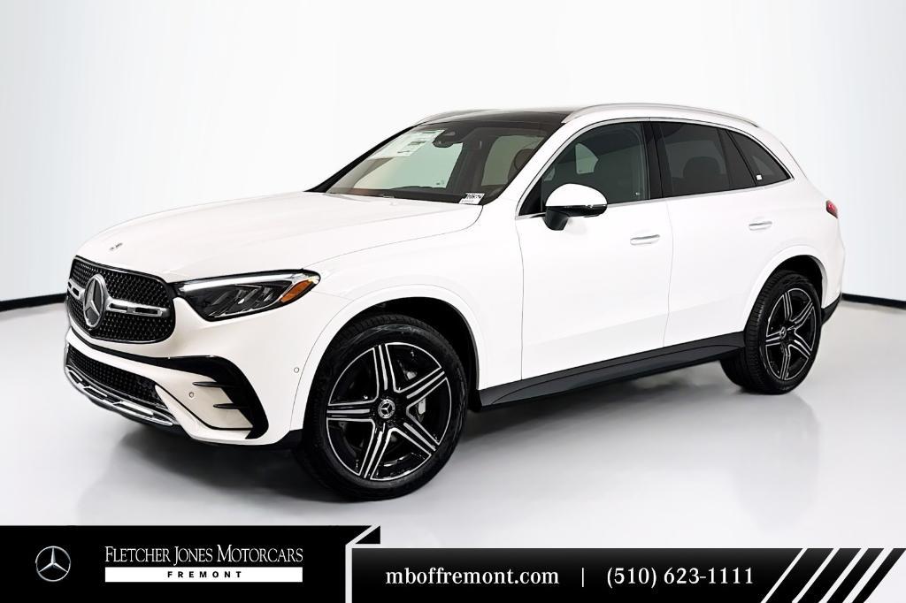 new 2025 Mercedes-Benz GLC 300 car, priced at $57,135