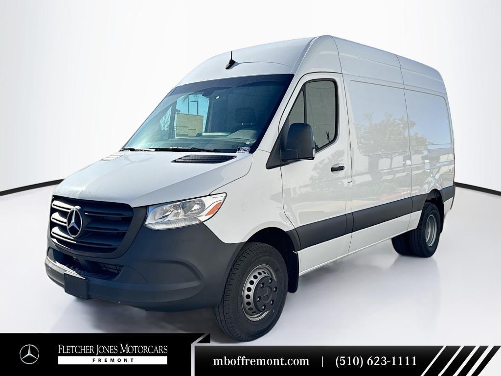 new 2024 Mercedes-Benz Sprinter 3500 car, priced at $61,603