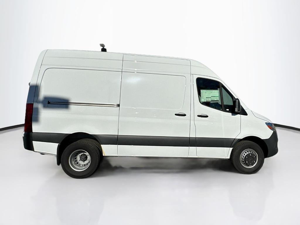 new 2024 Mercedes-Benz Sprinter 3500 car, priced at $61,603