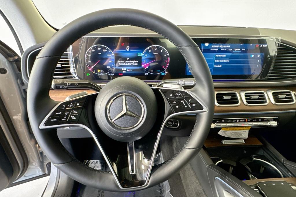 new 2026 Mercedes-Benz GLE 450 car, priced at $82,975