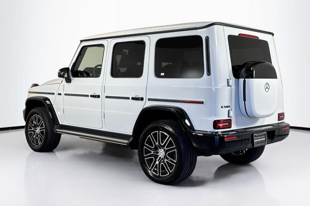 new 2025 Mercedes-Benz G-Class car, priced at $172,085