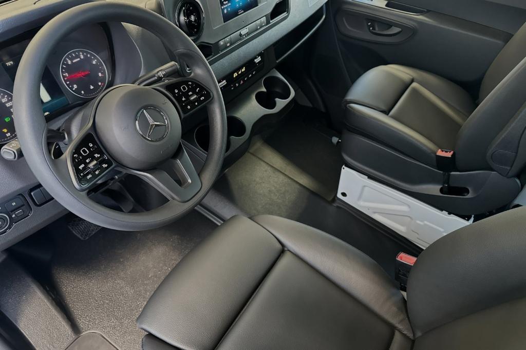 new 2024 Mercedes-Benz Sprinter 2500 car, priced at $66,562