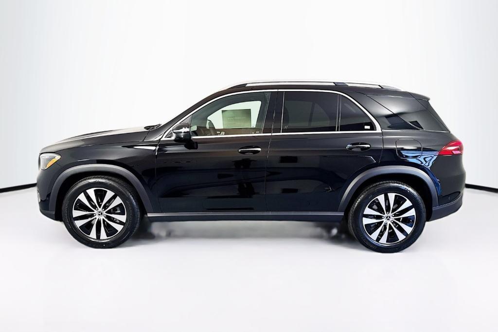 new 2025 Mercedes-Benz GLE 450e car, priced at $77,940