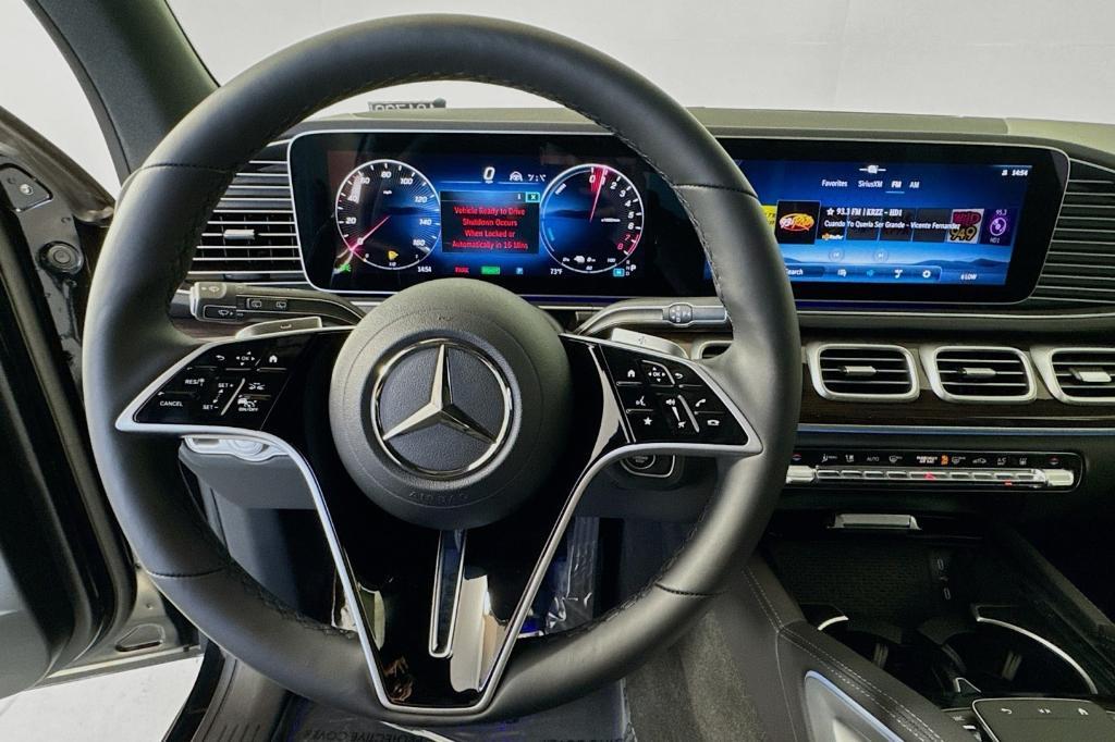 new 2025 Mercedes-Benz GLE 450e car, priced at $77,940