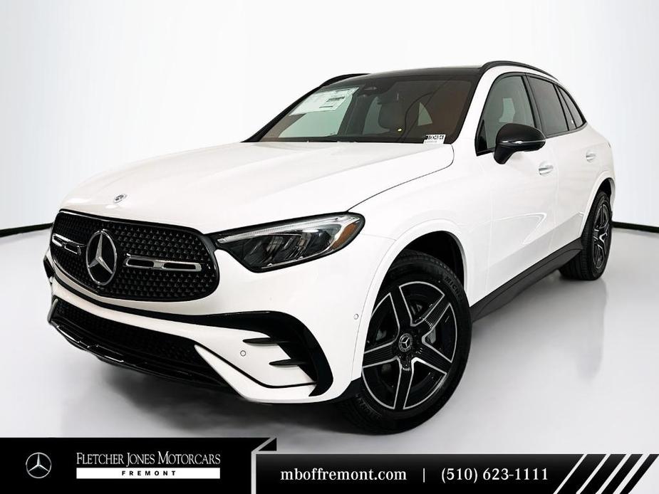 new 2025 Mercedes-Benz GLC 300 car, priced at $60,925