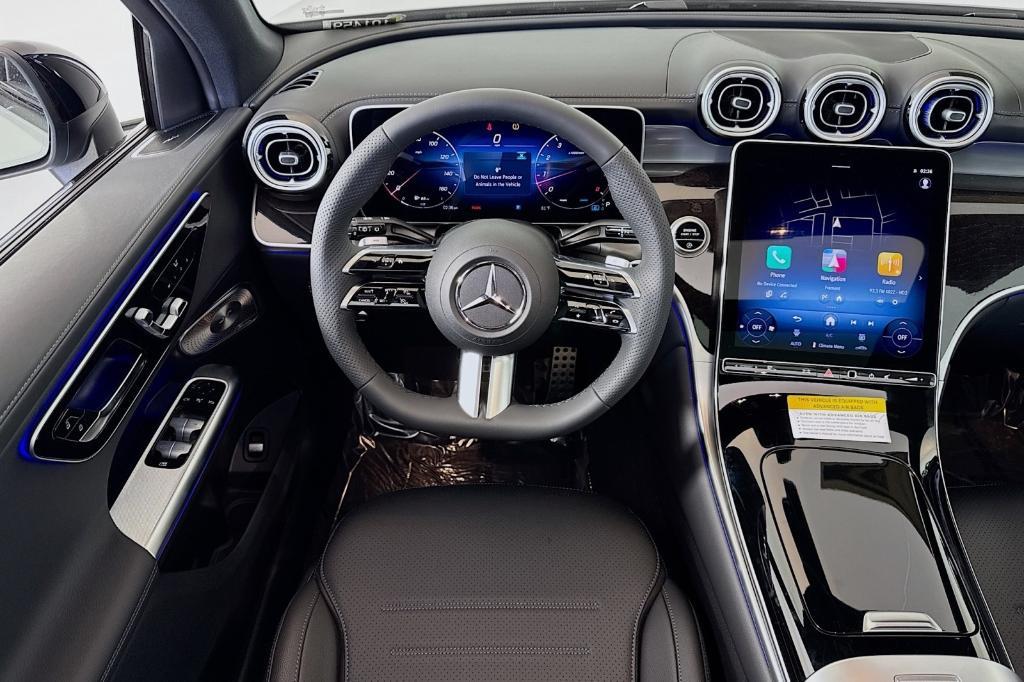 new 2025 Mercedes-Benz GLC 300 car, priced at $62,225
