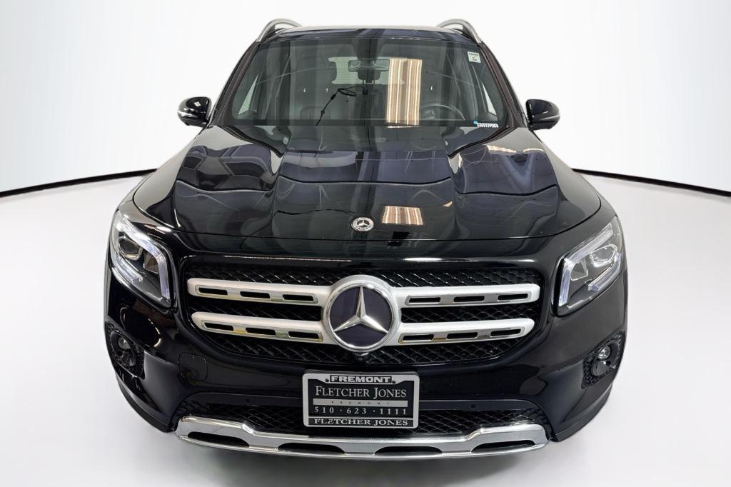 used 2021 Mercedes-Benz GLB 250 car, priced at $23,792