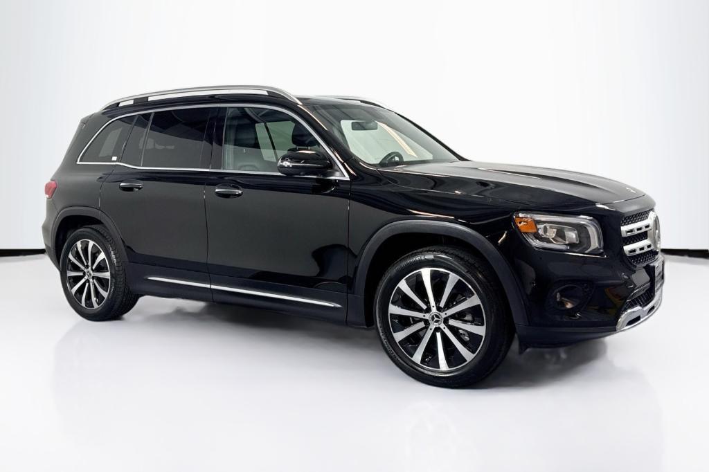 used 2021 Mercedes-Benz GLB 250 car, priced at $23,792