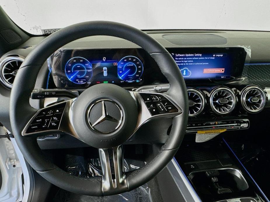 new 2024 Mercedes-Benz EQB 250 car, priced at $56,355