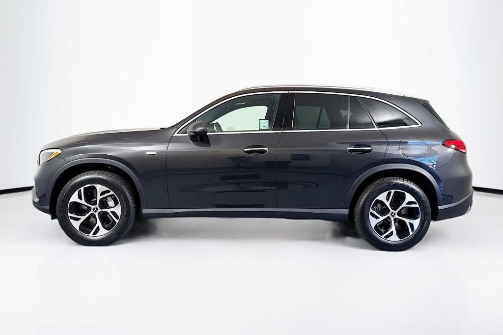 new 2025 Mercedes-Benz GLC 350e car, priced at $64,275