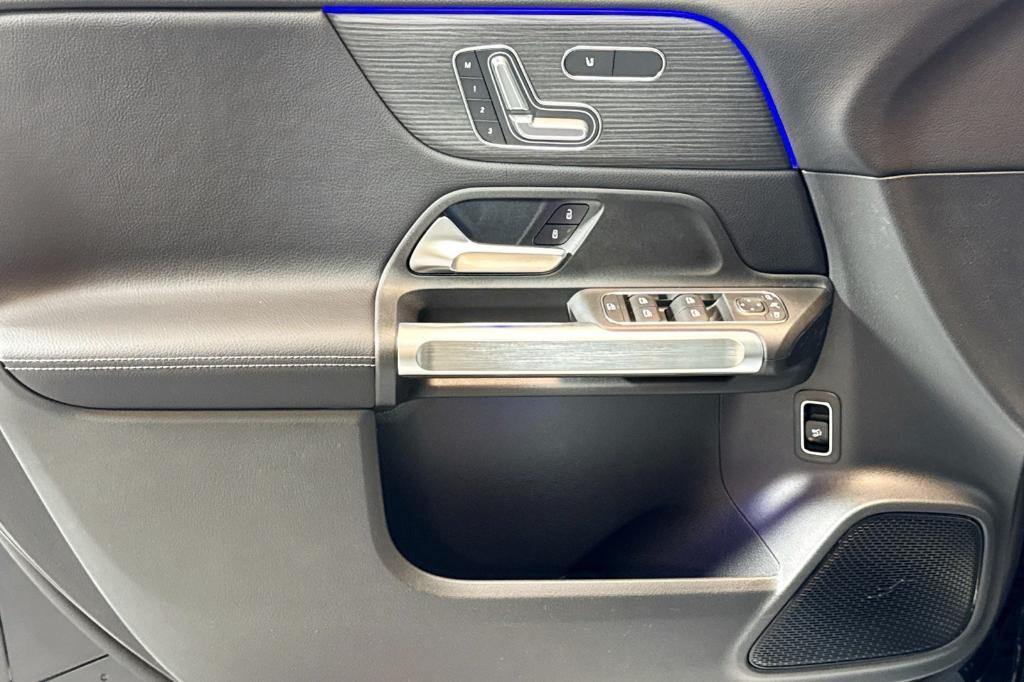 new 2026 Mercedes-Benz GLB 250 car, priced at $51,765