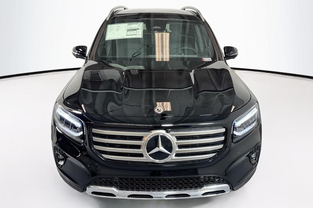 new 2026 Mercedes-Benz GLB 250 car, priced at $51,765