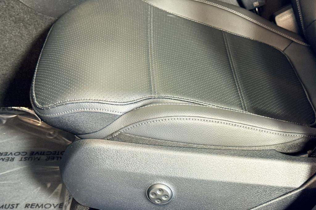 new 2026 Mercedes-Benz GLC 300 car, priced at $58,700