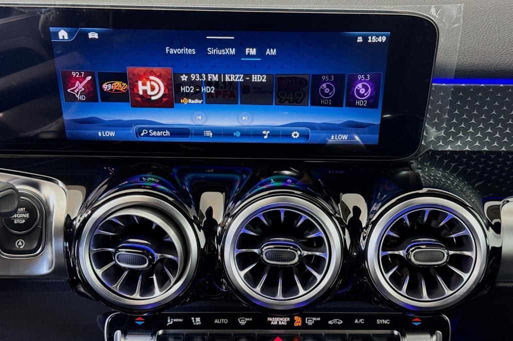 new 2025 Mercedes-Benz GLB 250 car, priced at $53,145