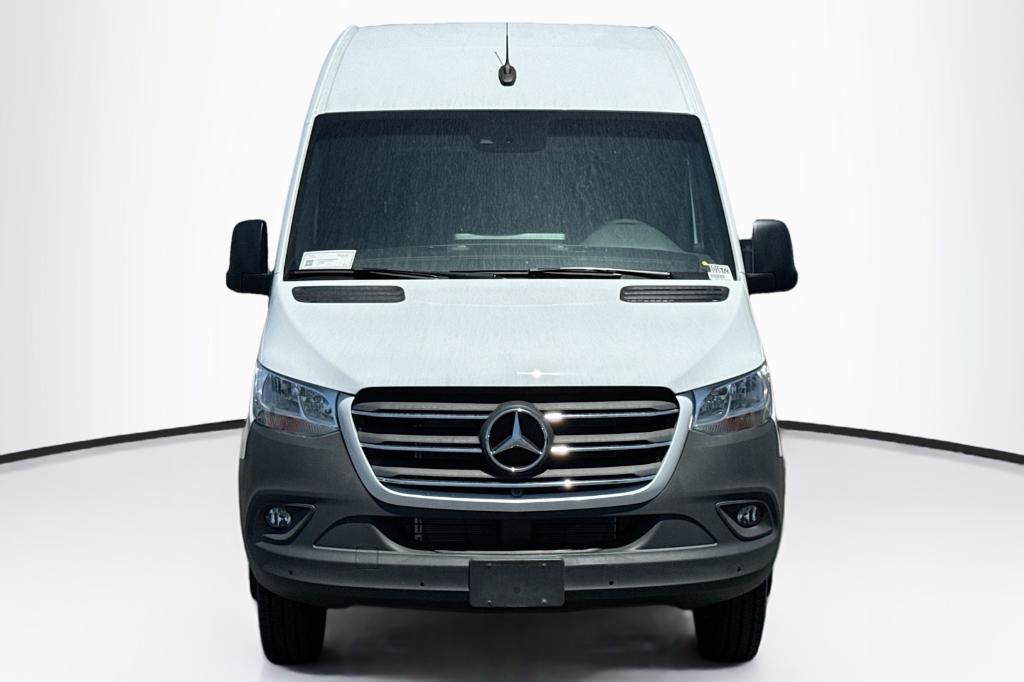 new 2024 Mercedes-Benz Sprinter 3500 car, priced at $69,564