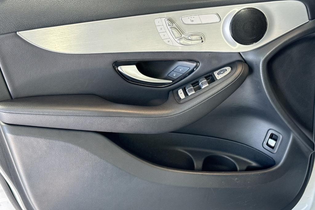 used 2019 Mercedes-Benz GLC 300 car, priced at $16,492