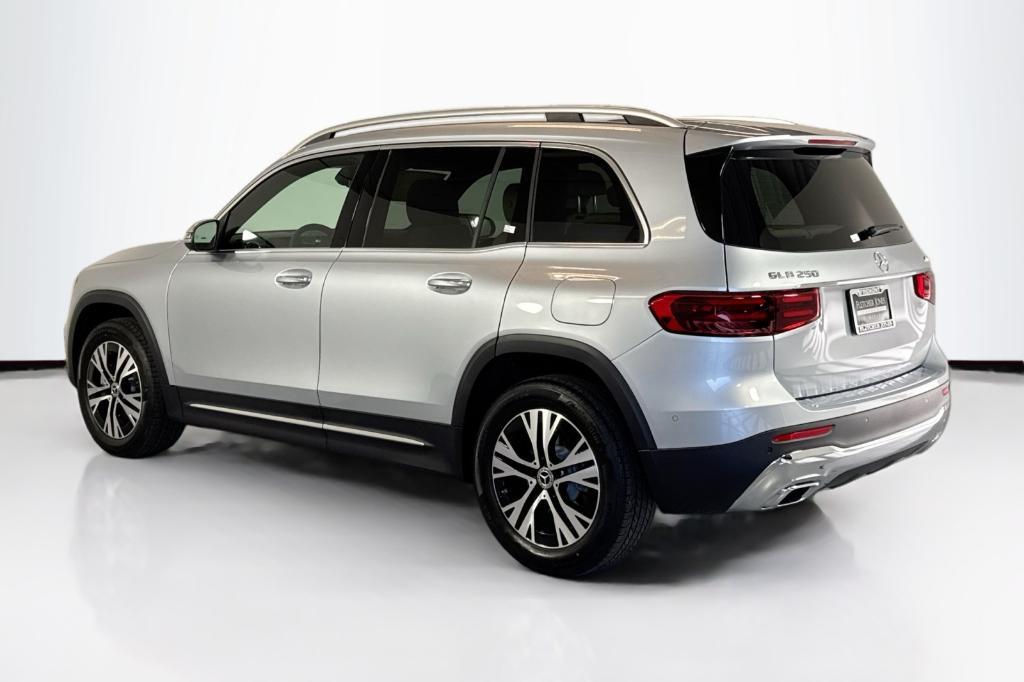 new 2026 Mercedes-Benz GLB 250 car, priced at $54,030
