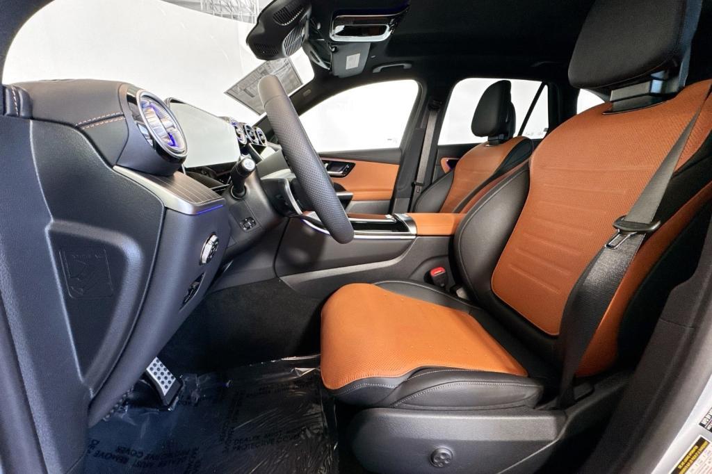 new 2026 Mercedes-Benz GLC 300 car, priced at $66,425