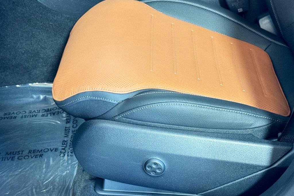 new 2026 Mercedes-Benz GLC 300 car, priced at $66,425