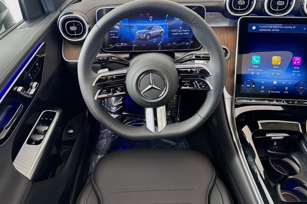 new 2025 Mercedes-Benz GLC 300 car, priced at $58,895