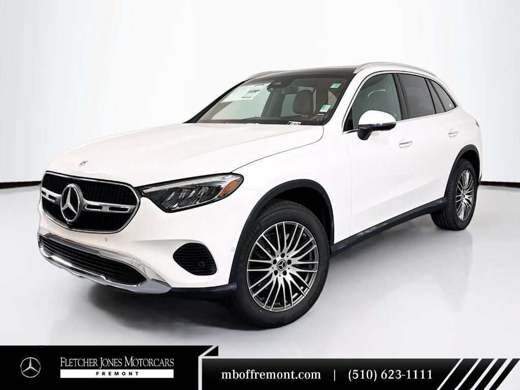 new 2025 Mercedes-Benz GLC 300 car, priced at $57,095