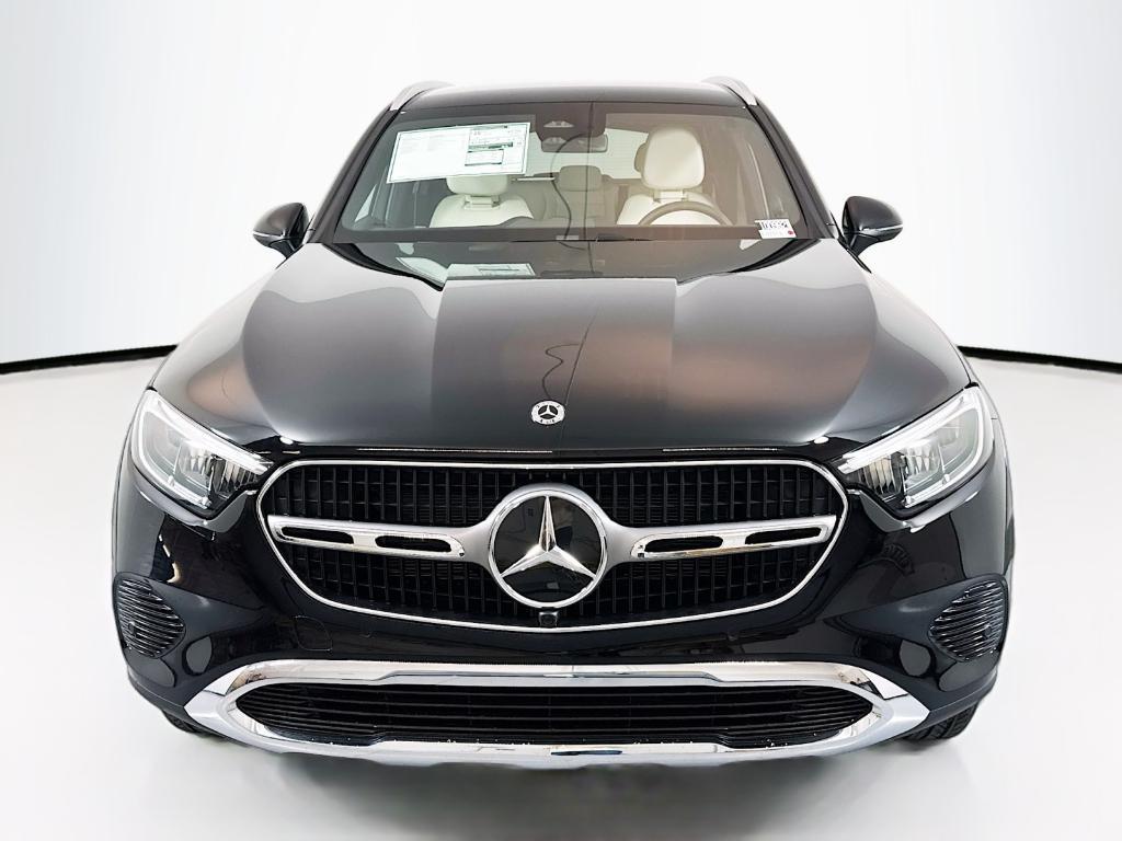 new 2025 Mercedes-Benz GLC 300 car, priced at $54,870