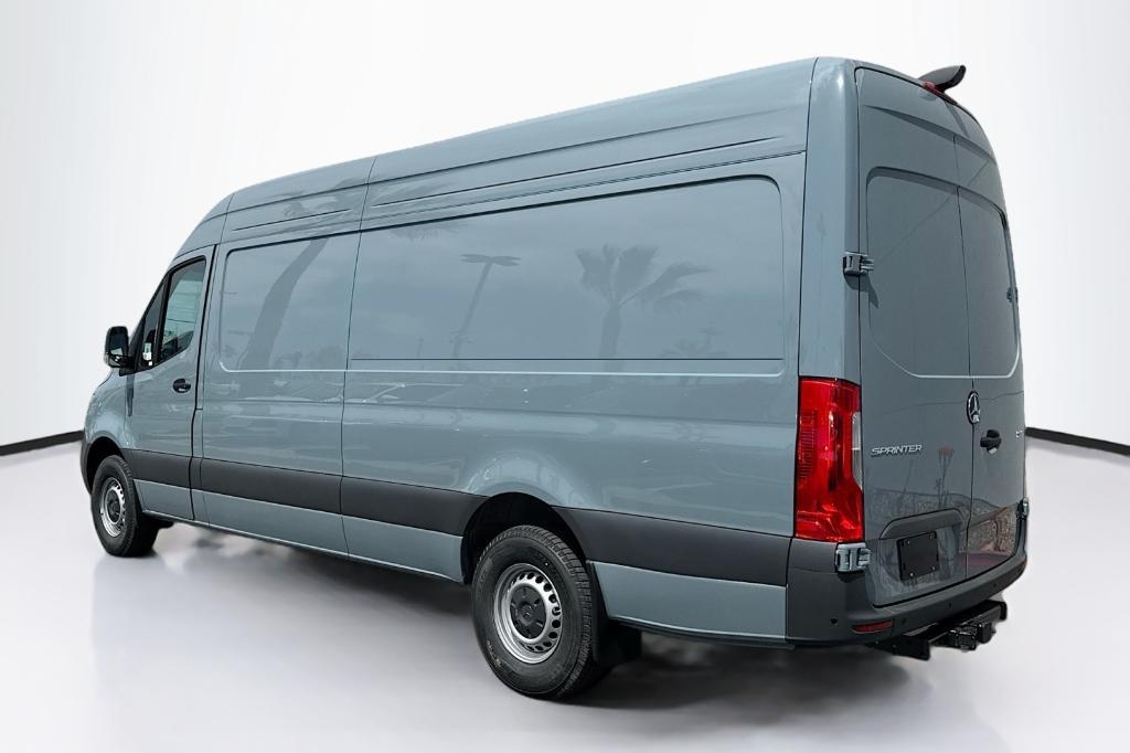 new 2025 Mercedes-Benz Sprinter 2500 car, priced at $70,608