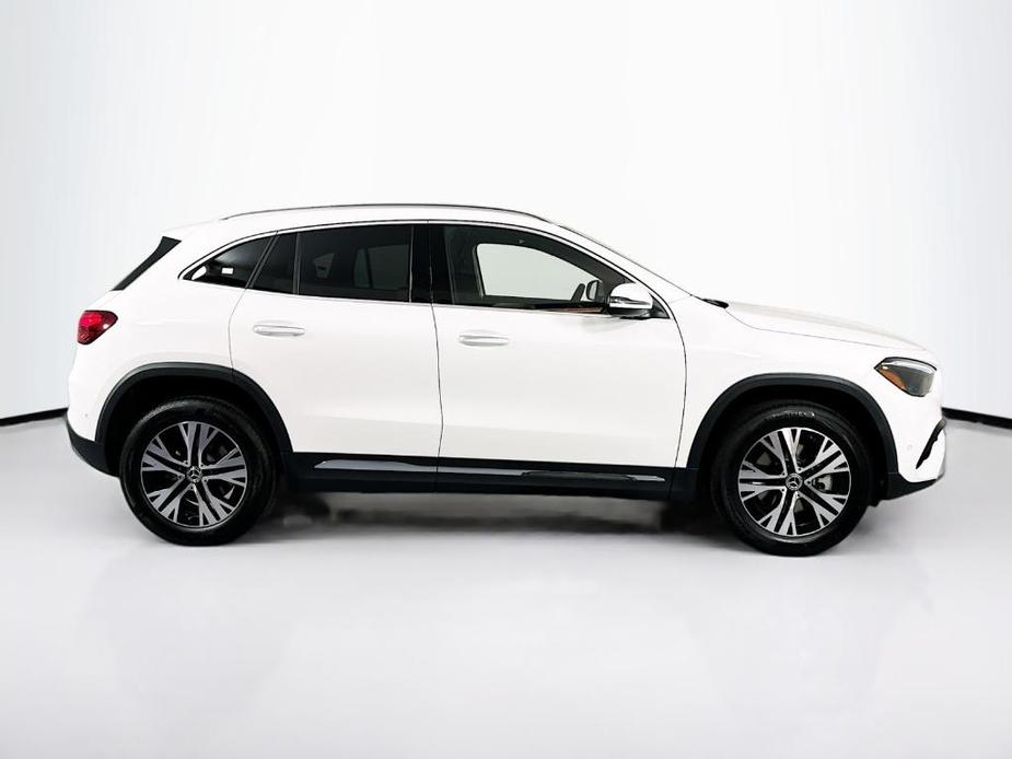 new 2025 Mercedes-Benz GLA 250 car, priced at $45,820