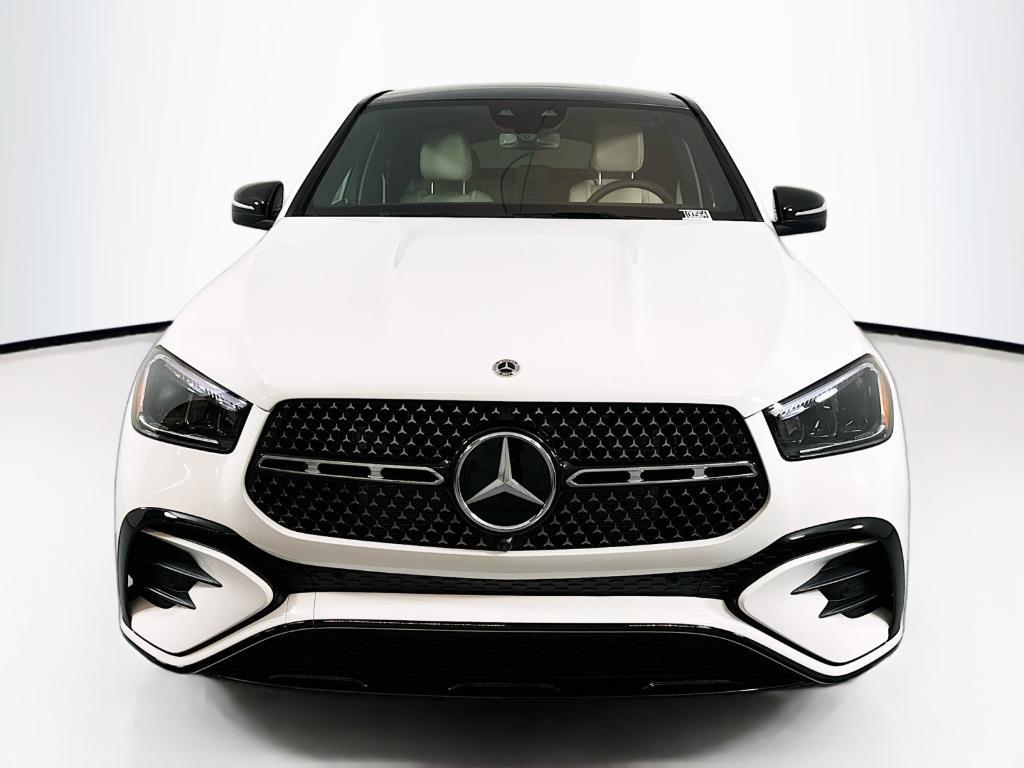 new 2025 Mercedes-Benz GLE 450 car, priced at $82,735