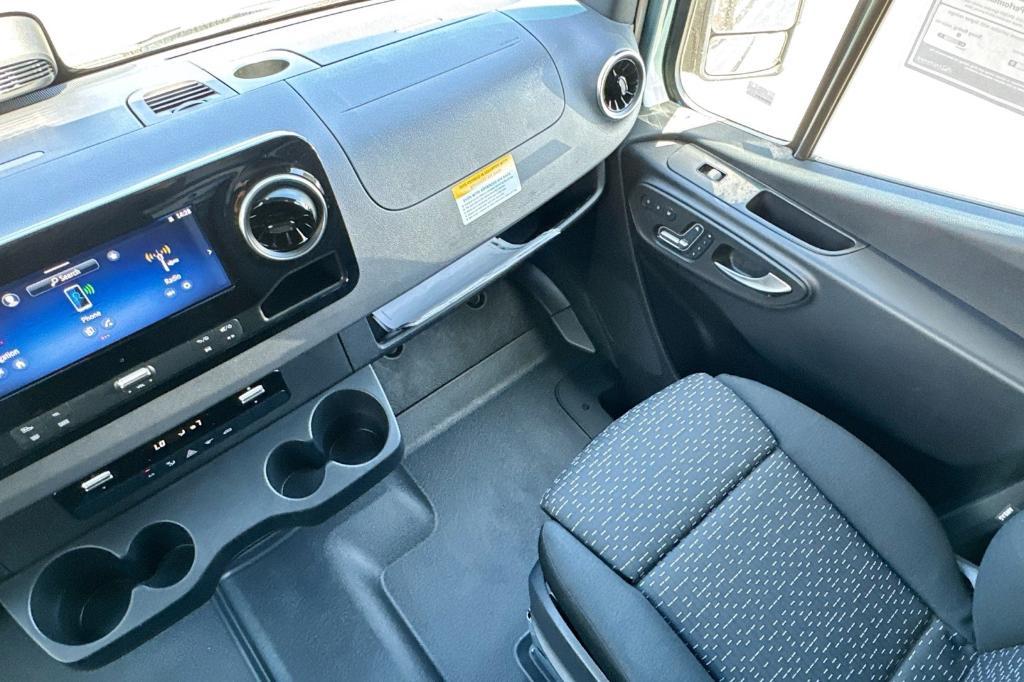 new 2025 Mercedes-Benz Sprinter 2500 car, priced at $78,726