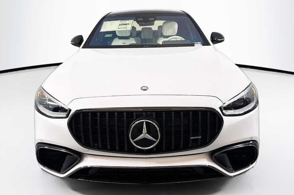 new 2025 Mercedes-Benz AMG S 63 E car, priced at $221,615